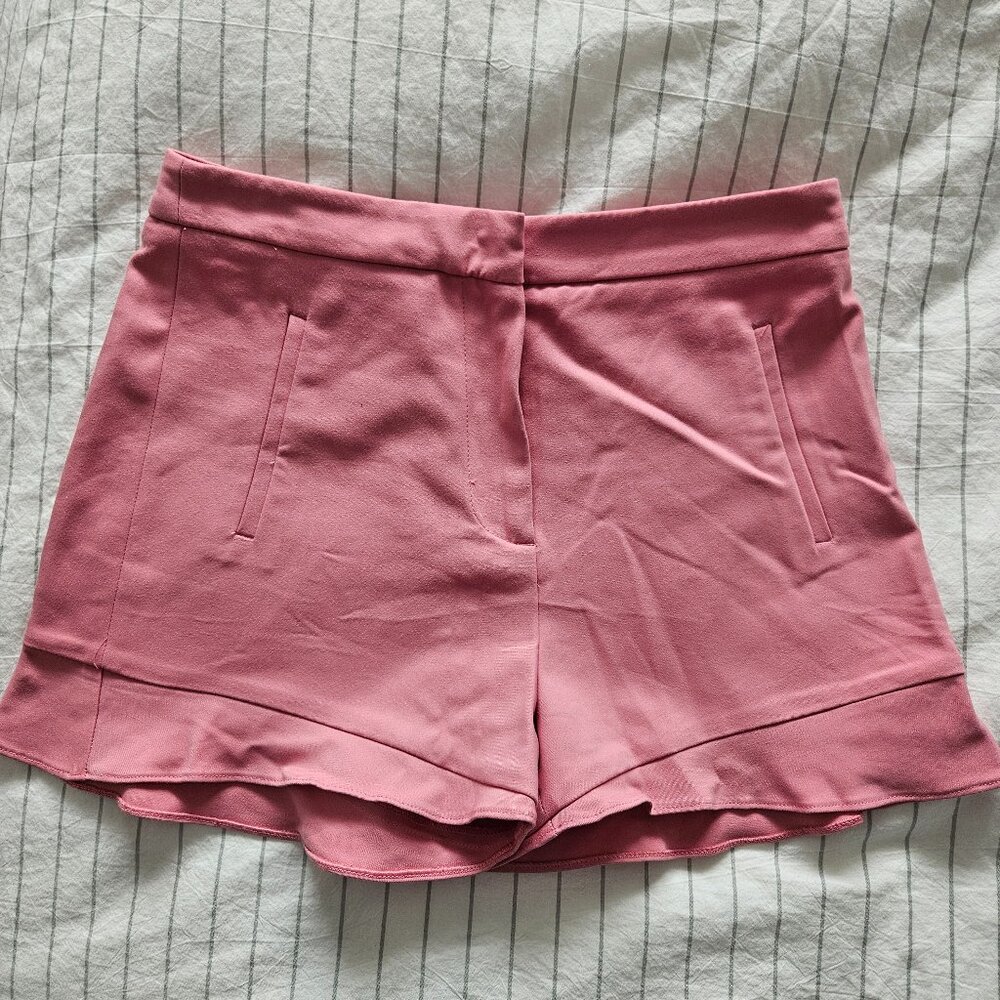 ZARA PINK SHORTS WITH RUFFLE